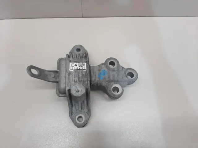 Опора двигателя левая для  Ford Fusion 2002-2012