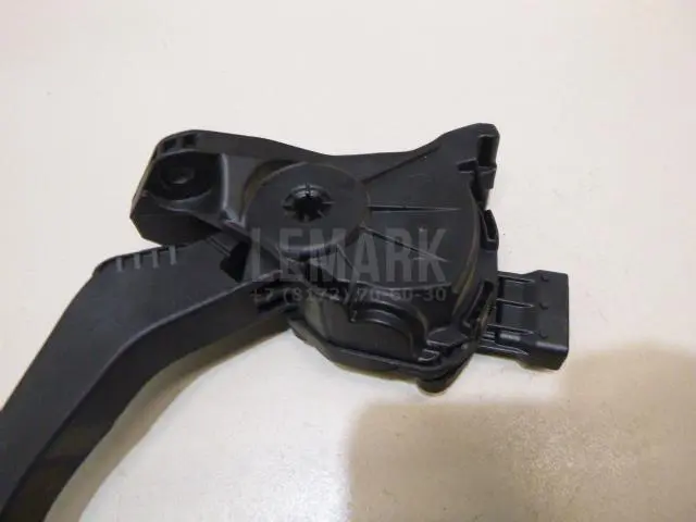 Педаль газа для  BMW X5 F15/F85 2013-2018