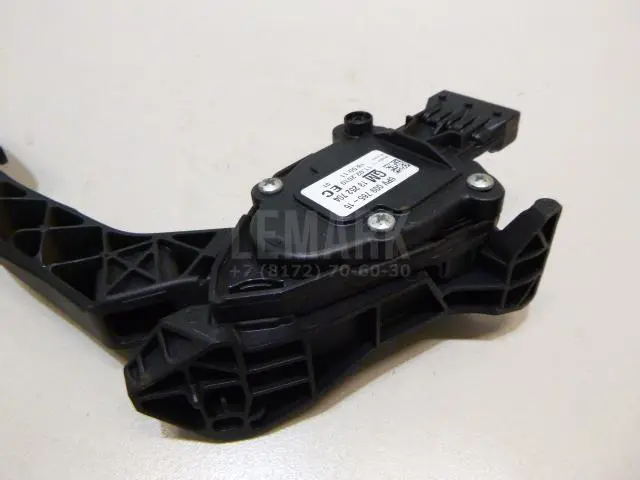 Педаль газа для  BMW X5 F15/F85 2013-2018