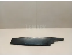 Накладка двери передней правой