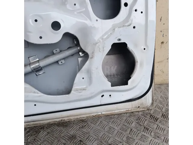Накладка двери передней левой для  Fiat Croma 1990-1996
