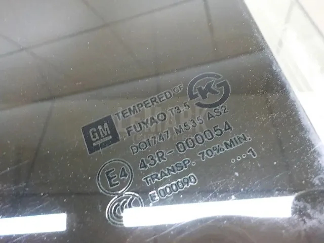 Стекло двери задней левой для  Fiat Brava 1995-2001