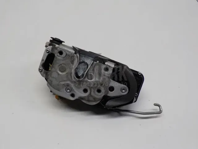 Замок двери задней правой для  Ford Cougar 1998-2001