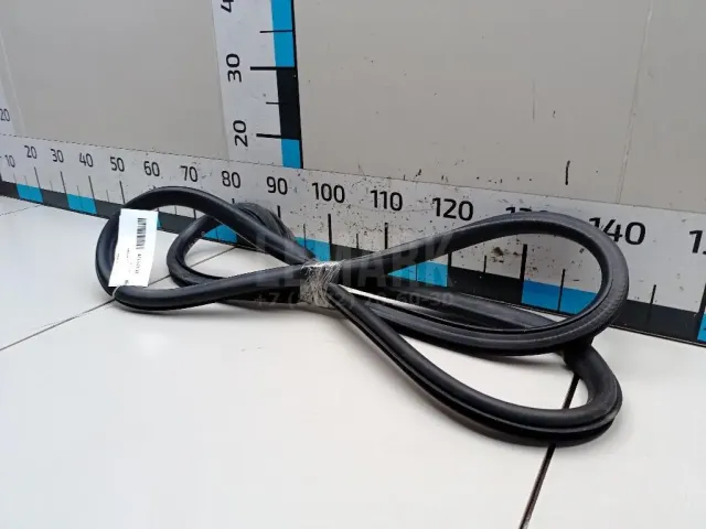 Уплотнитель двери для  BAIC X55 2022