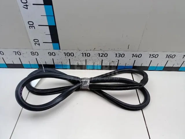 Уплотнитель двери для  BAIC X55 2022