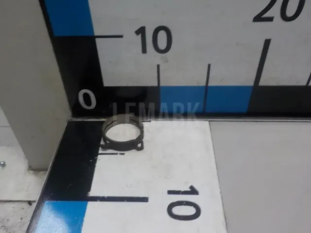 Хомут металлический