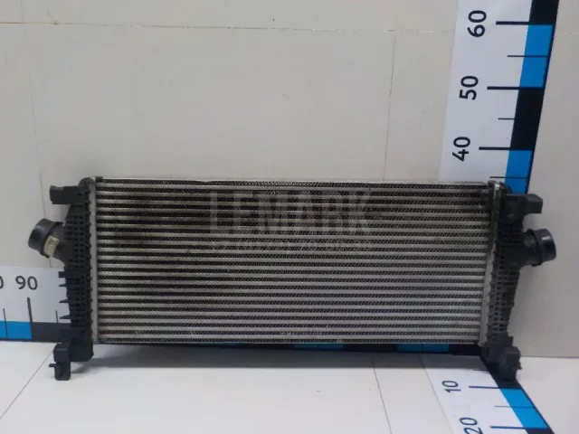 Интеркулер для  BMW 6-serie E64 2004-2009