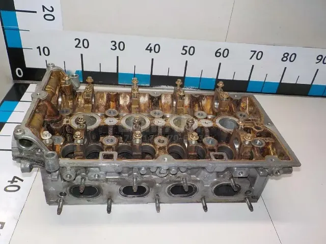Головка блока для  Ford Kuga 2008-2012