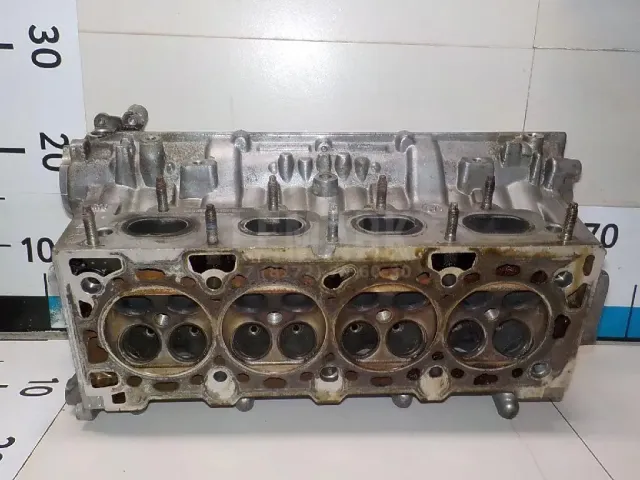 Головка блока для  Ford Kuga 2008-2012