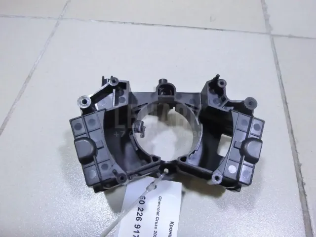 Кронштейн (сопут. товар) для  Ford America F150 2008-2014