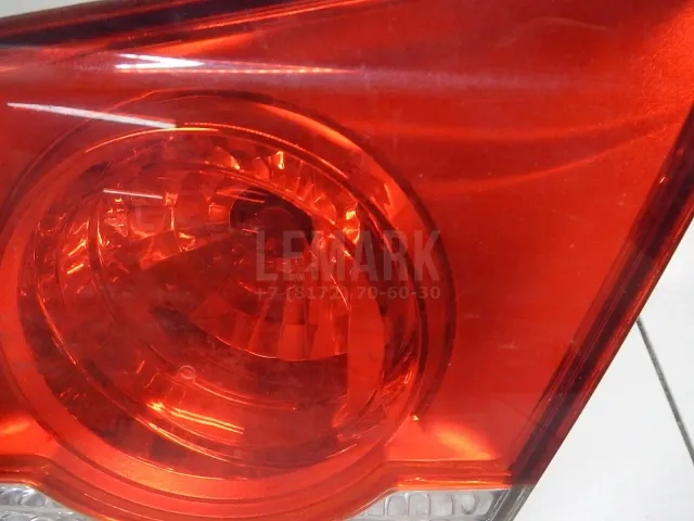 Фонарь задний внутренний правый для  Chery
