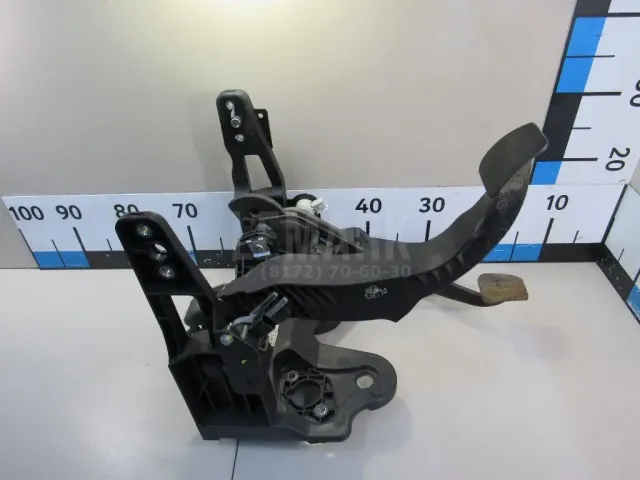 Блок педалей для  Ford Focus III 2011-2019