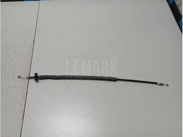 Трос открывания багажника