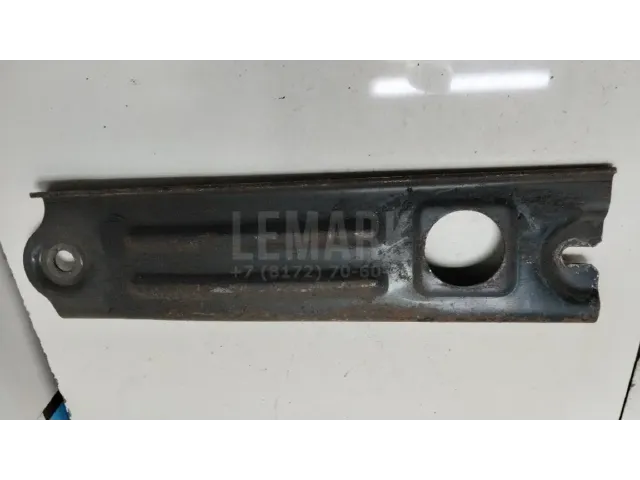 Кронштейн (п.п.к.) для  Chevrolet Tracker 1998-2008
