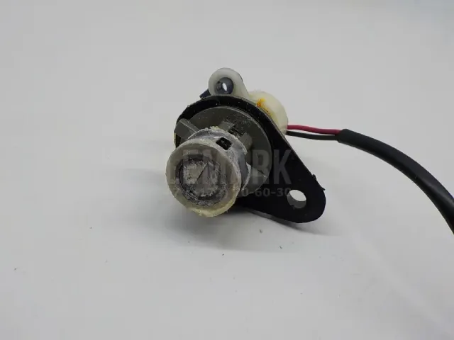 Вставка замка багажника для  Audi TT(8J) 2006-2015
