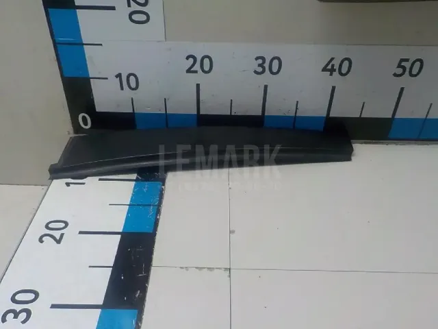 Накладка стойки для  Brilliance