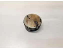 Поршень