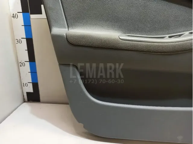 Обшивка двери передней левой для  Ford Fiesta 2008-2019