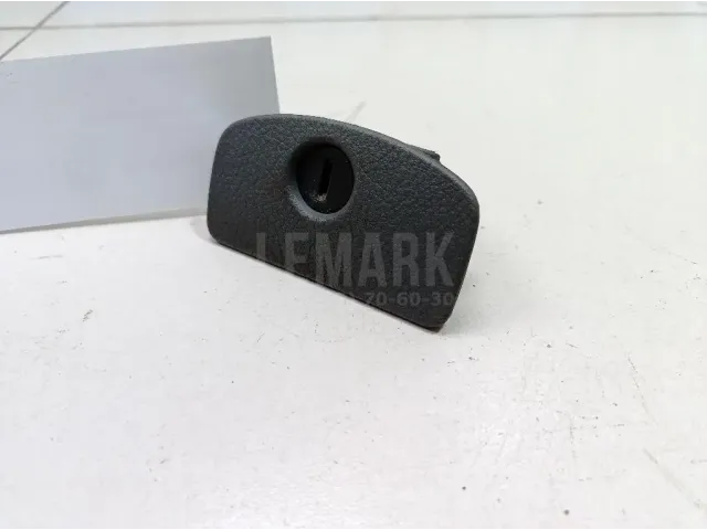Замок бардачка для  Ford Maverick 2001-2007