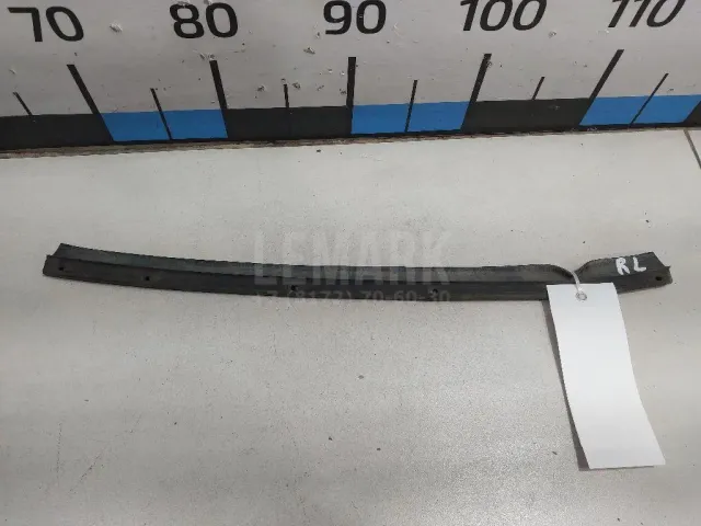 Уплотнитель двери
