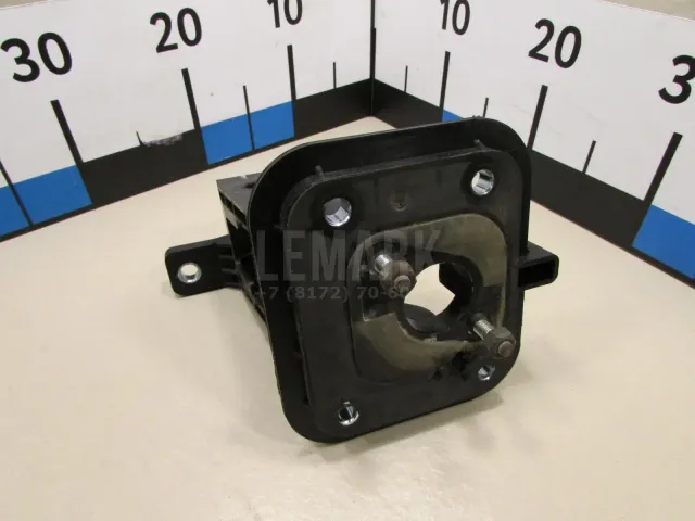 Кронштейн педали сцепления для  BMW 2-serie F22/F23/F87 2013-2020