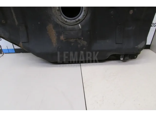 Бак топливный для  Dodge Durango 2010