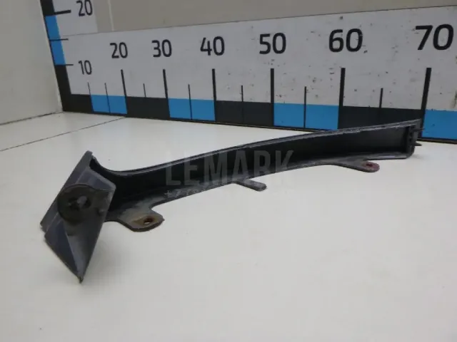 Планка под фару правая для  Haval F7 2019-2024