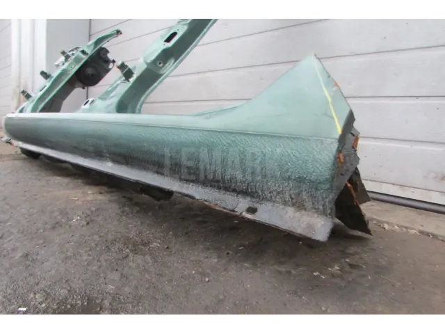 Порог со стойкой левый для  Chrysler Sebring/Dodge Stratus 2001-2007