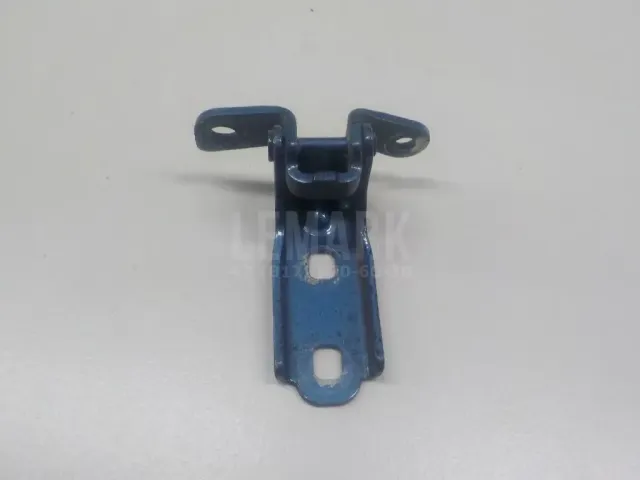 Петля двери передней для  BMW X5 F15/F85 2013-2018