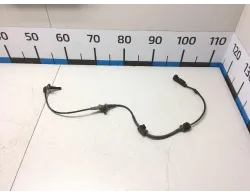 Датчик ABS передний