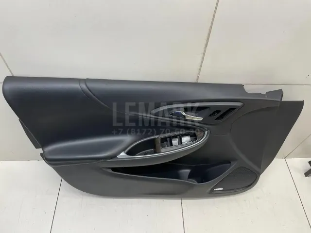 Обшивка двери передней левой для  BMW 3-serie G20/G21 2018