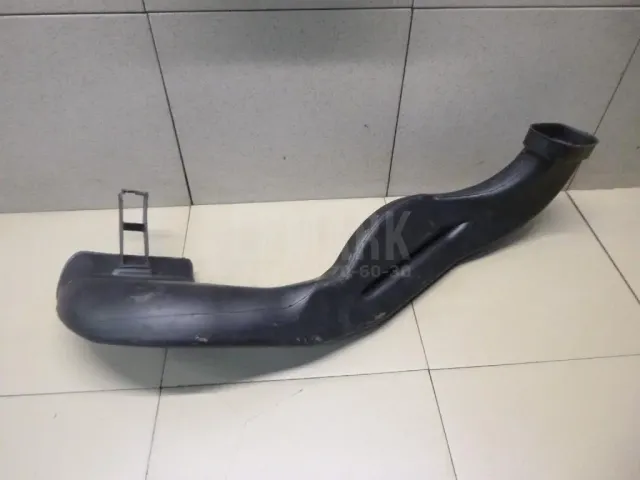 Воздухозаборник (внутри) для  Chrysler Sebring 2006-2010