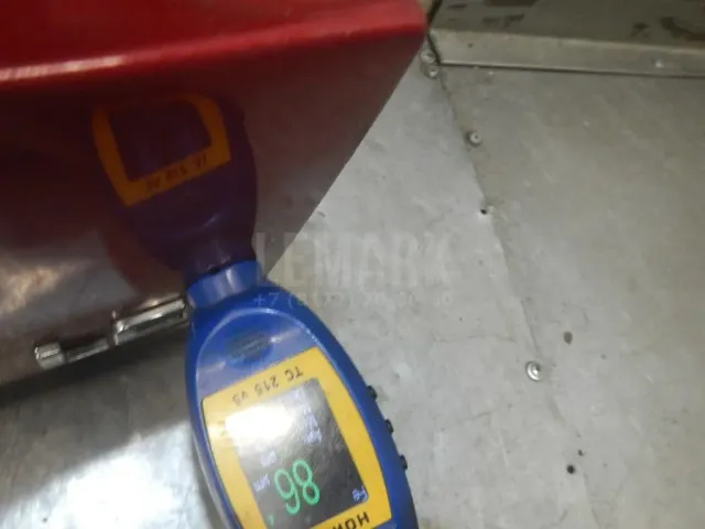 Дверь багажника со стеклом
