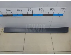 Молдинг задней левой двери