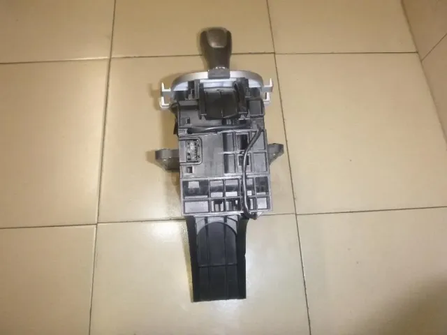 Кулиса КПП для  Ford Kuga 2012-2019