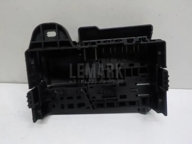 Корпус блока предохранителей для  Chevrolet Lumina APV/Trans Sport 1996-2005