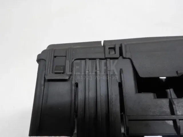 Корпус блока предохранителей для  Chevrolet Lumina APV/Trans Sport 1996-2005