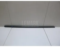 Накладка стекла заднего правого