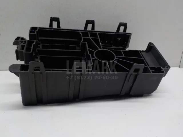 Корпус блока предохранителей для  Ford America Mustang 2005-2009