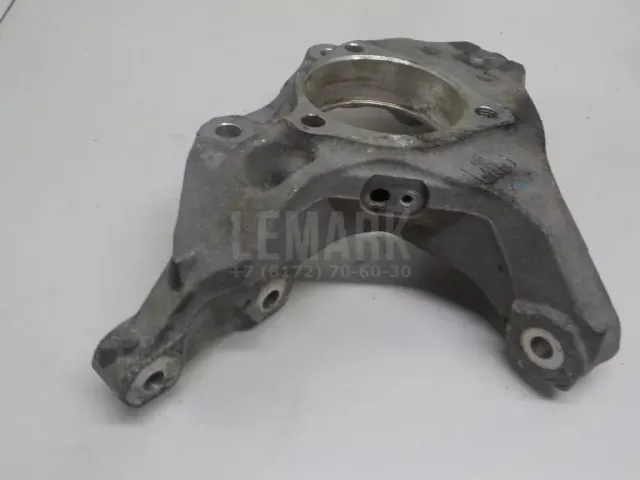 Кулак поворотный передний правый для  Ford Transit 1991-1994