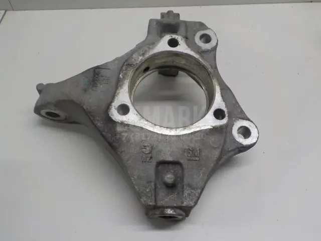 Кулак поворотный передний правый для  Ford Transit 1991-1994