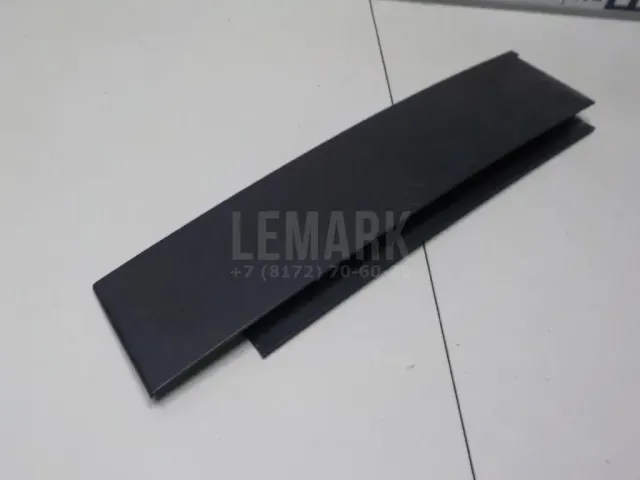 Накладка двери задней правой для  BMW X1 E84 2009-2015