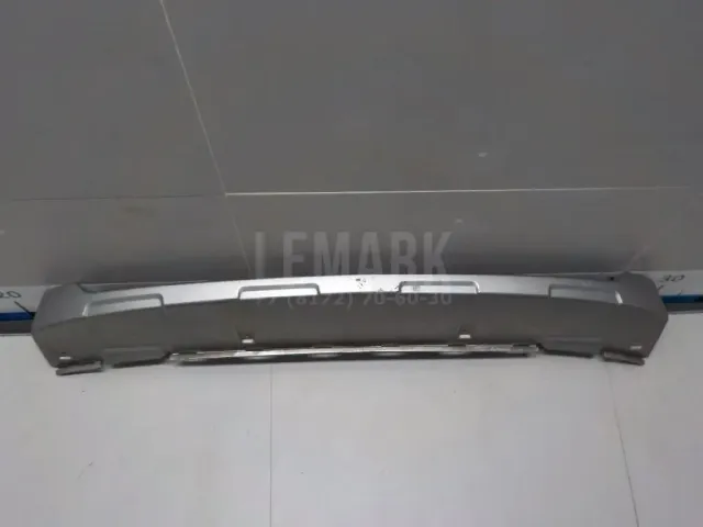 Накладка переднего бампера