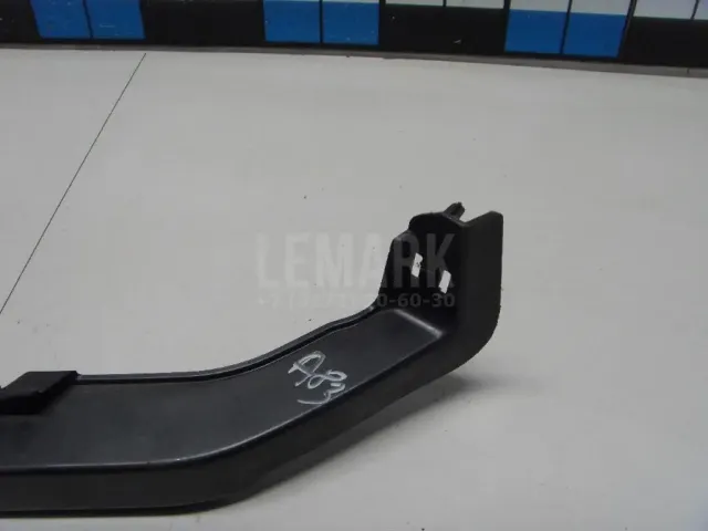 Кронштейн переднего бампера левый для  BMW 5-serie F10/F11 2009-2016