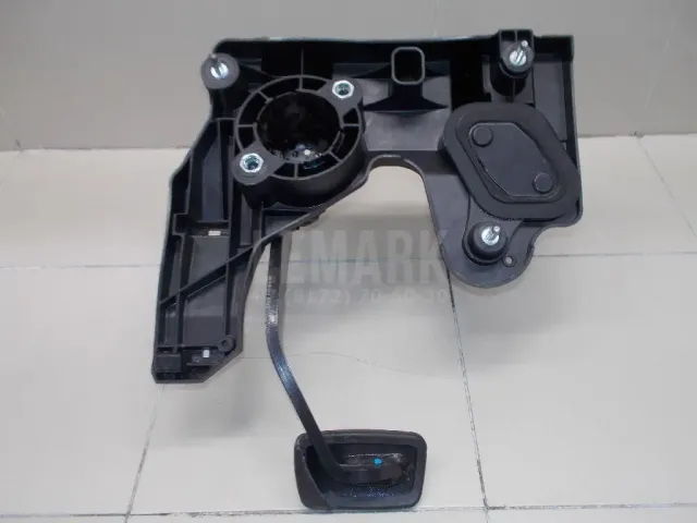 Блок педалей для  BMW 6-serie E63 2004-2009