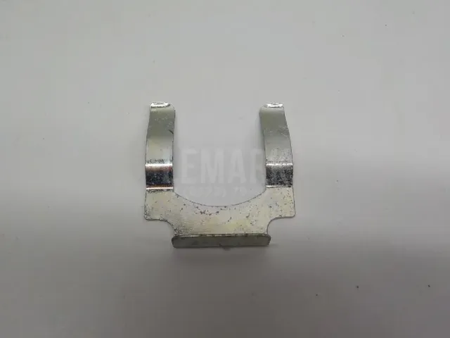 Скоба вставки замка