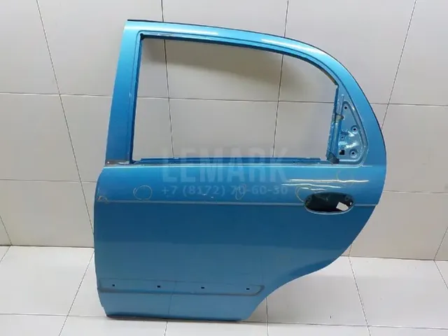 Дверь задняя левая для  Chevrolet Camaro 2009-2015