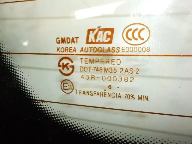 Стекло двери багажника для  BMW X3 E83 2004-2010