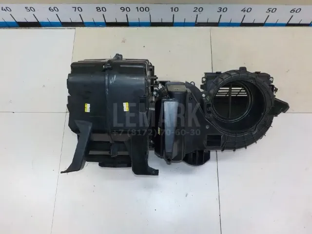 Корпус отопителя для  Chrysler 300M 1998-2004