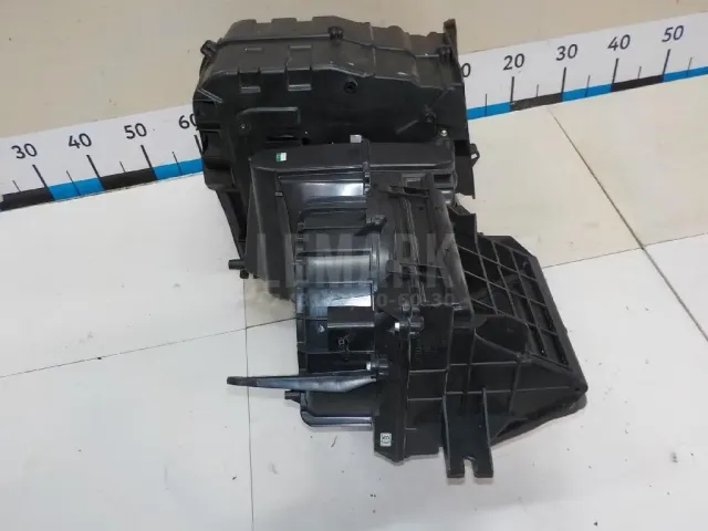 Корпус отопителя для  Chrysler 300M 1998-2004